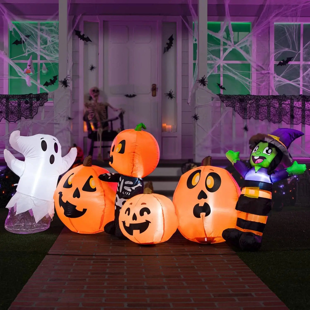Halloween Inflatable Characters And Pumpkin Patch With LED Lights
