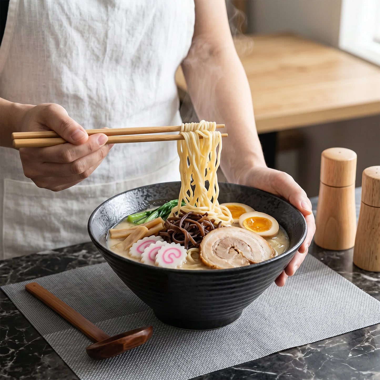 2-Piece Japanese Style Ramen Bowl Set, 9 Inch Large Ceramic Bowls with Spoons and Chopsticks for Noodles Soup Rice Kitchen Tableware Microwave Oven Bakware