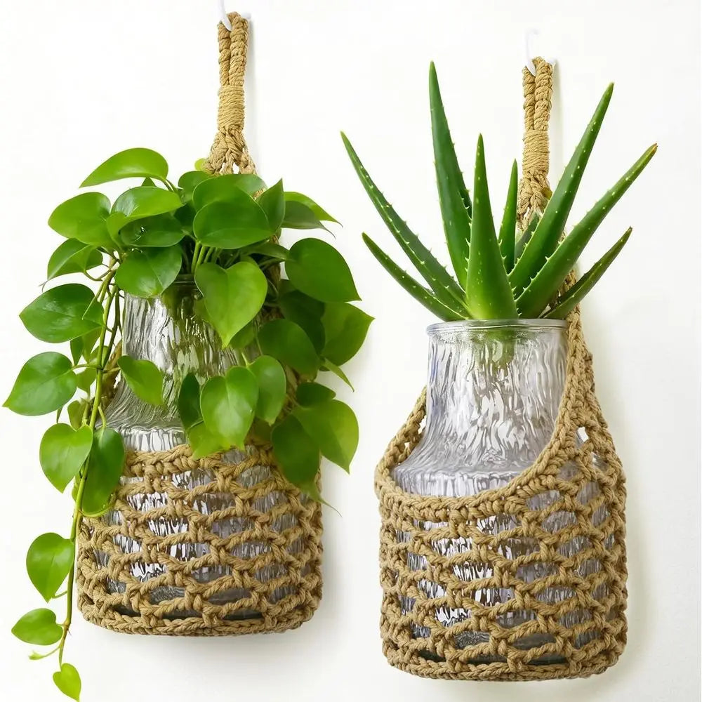 Wall Plant Hanger, Hanging Planter Basket Holder, Wall Planters, Indoor Plants, 6-Inch Pot (Brown)