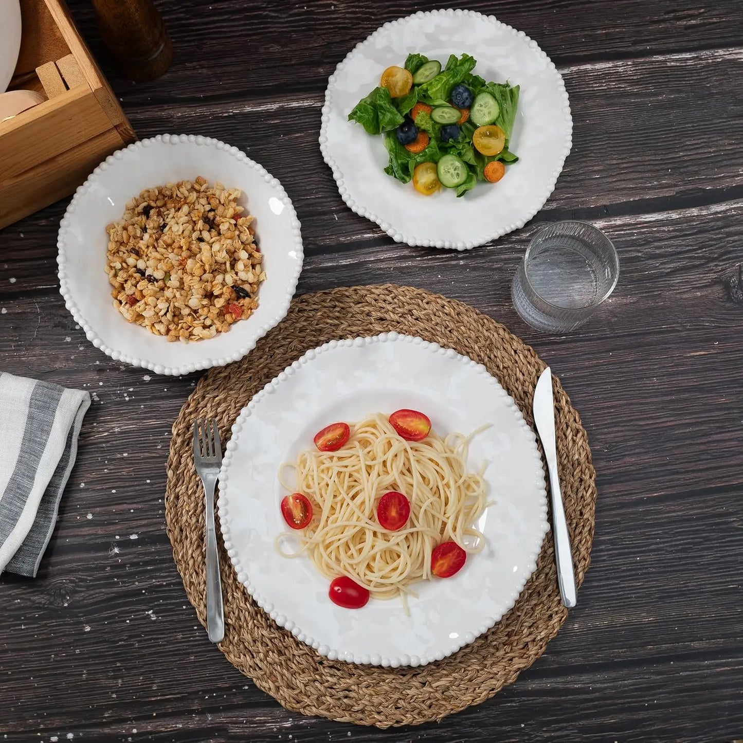Cream 12pcs Beaded 100% Melamine Dinnerware Set, Elegant Scalloped Edge Durable & Shatterproof Outdoor Dining Set,Unbreakable Plates & Bowls Set for Indoor/Outdoor Use, Dishwasher Safe
